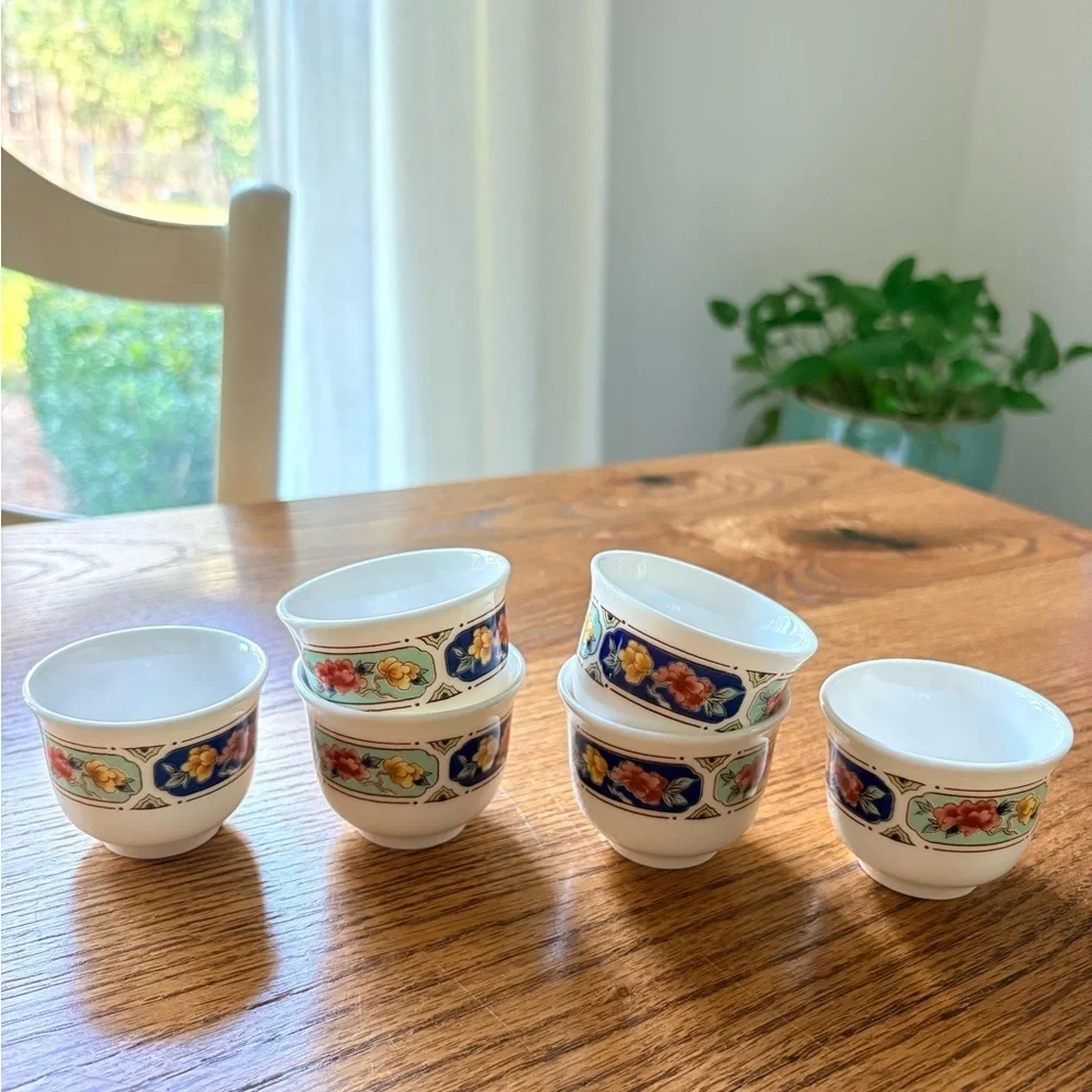 Fashionware 1942 Handle-less small Floral fine china Tea Cups- set of 6